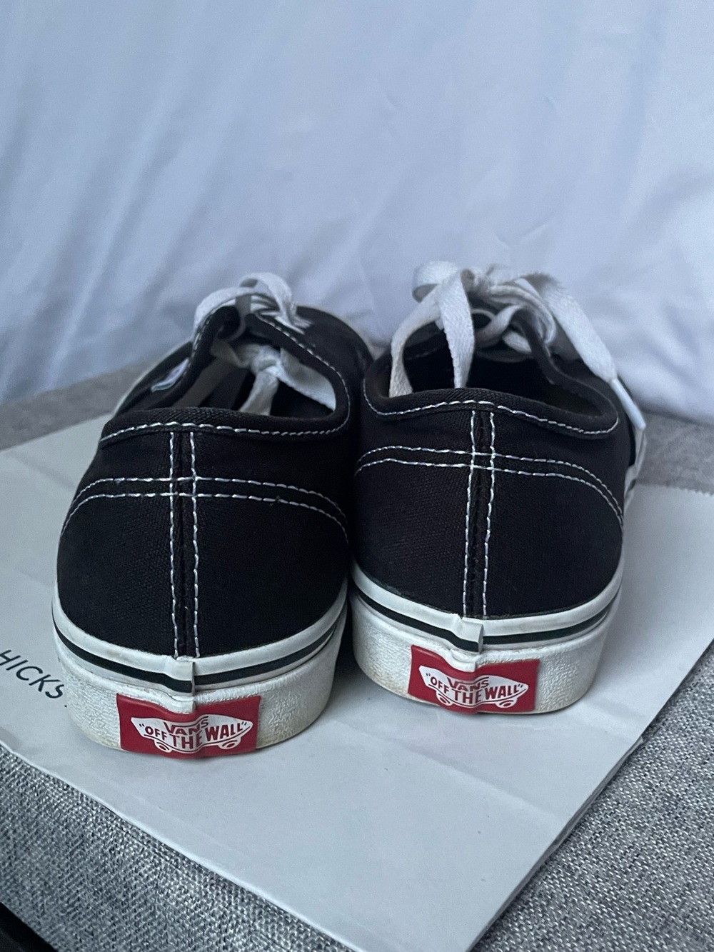 Vans Authentic - Picture 2 of 8